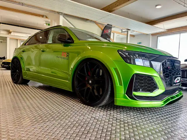 Audi RS Q8 4.0 TFSI quattro*Keramik*Lumma Umbau*24 Zoll*Carb.