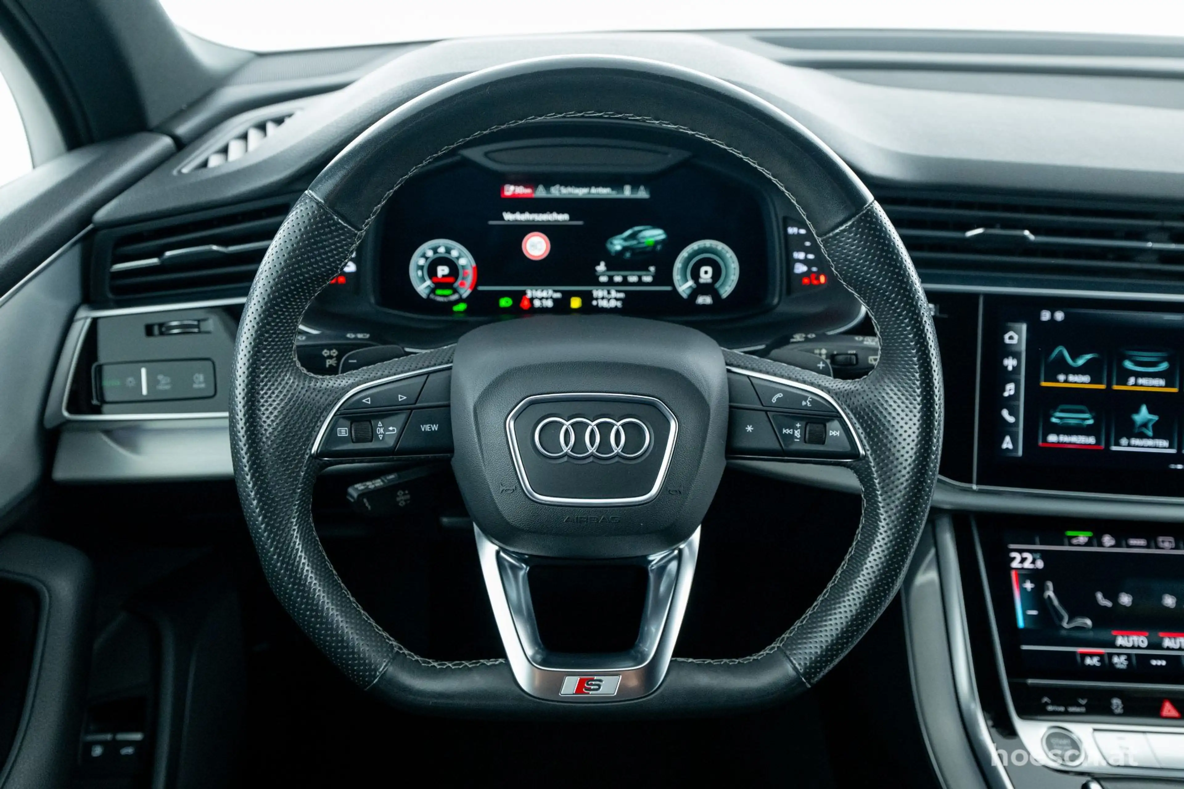 Audi Q7 55 TFSI e quattro 2xS-LINE 20er ALCANTARA R-KAM ++ — photo 6