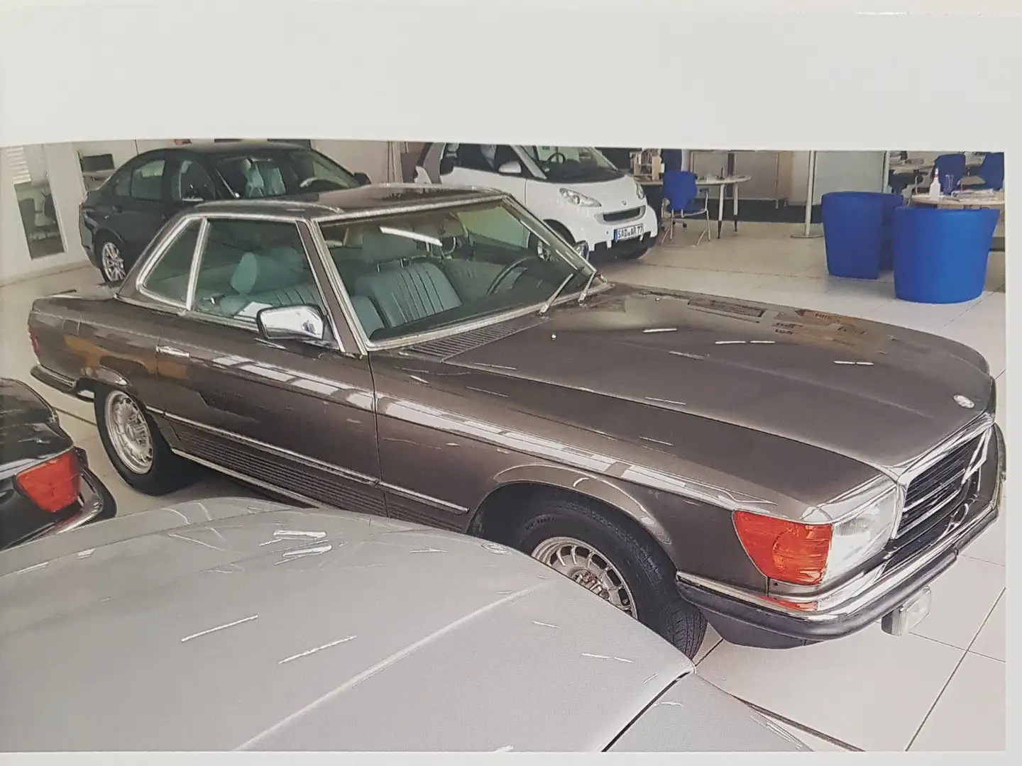 Mercedes-Benz SL 380 siva - 2