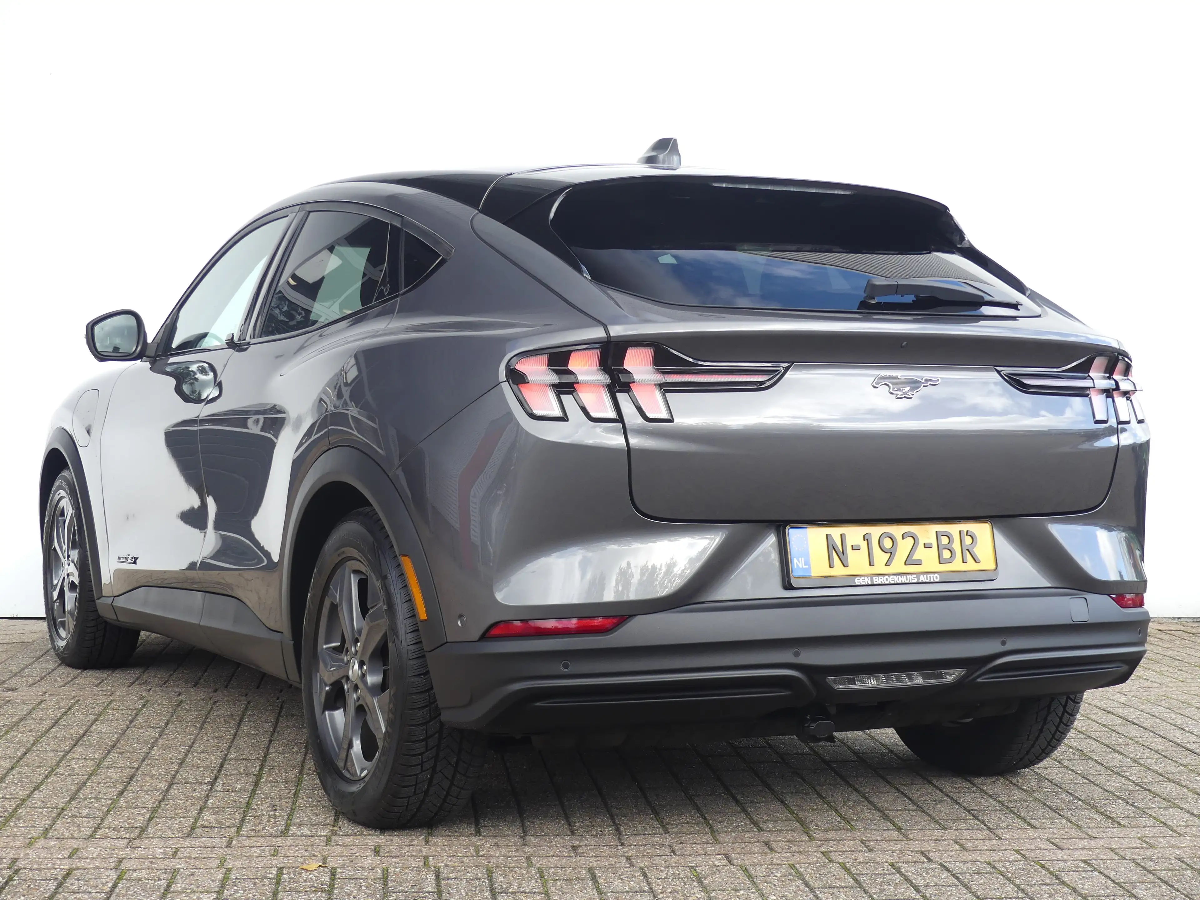 Ford Mustang Mach-E Extended RWD 98 kWh | TREKHAAK | ADAPTIVE CRUISE | — photo 3