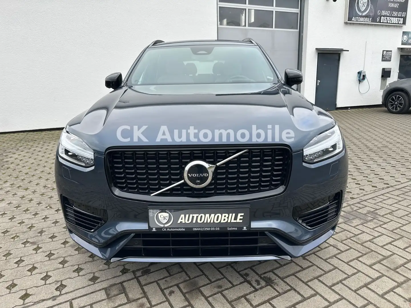 Volvo XC90 T8 Ultimate Dark AWD/7 Sitze/Head-Up/LED Blau - 2