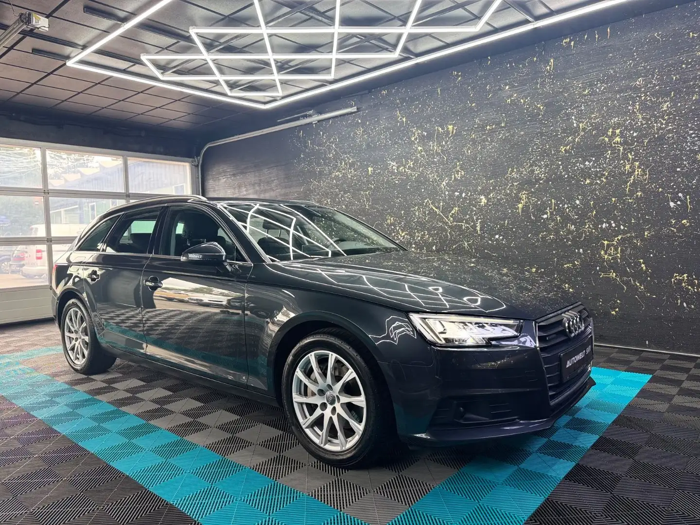 Audi A4 Avant quattro/STHZ/SHZ/4ZONE/SPORTLINE/ALC Grijs - 2