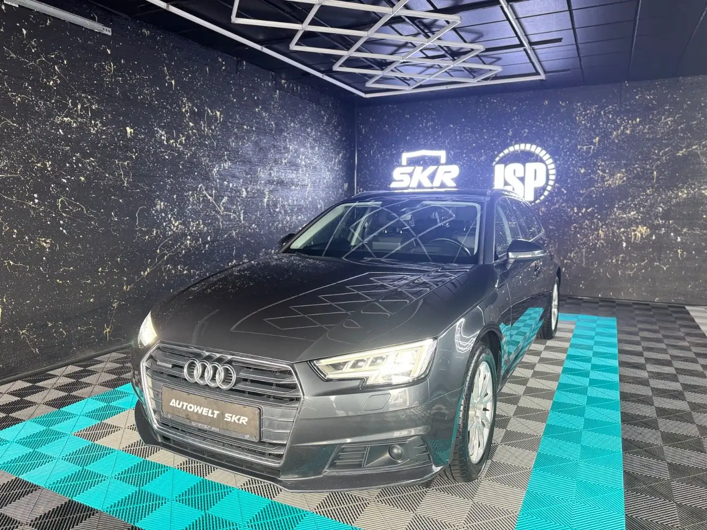 Audi A4 Avant quattro/STHZ/SHZ/4ZONE/SPORTLINE/ALC Grijs - 1