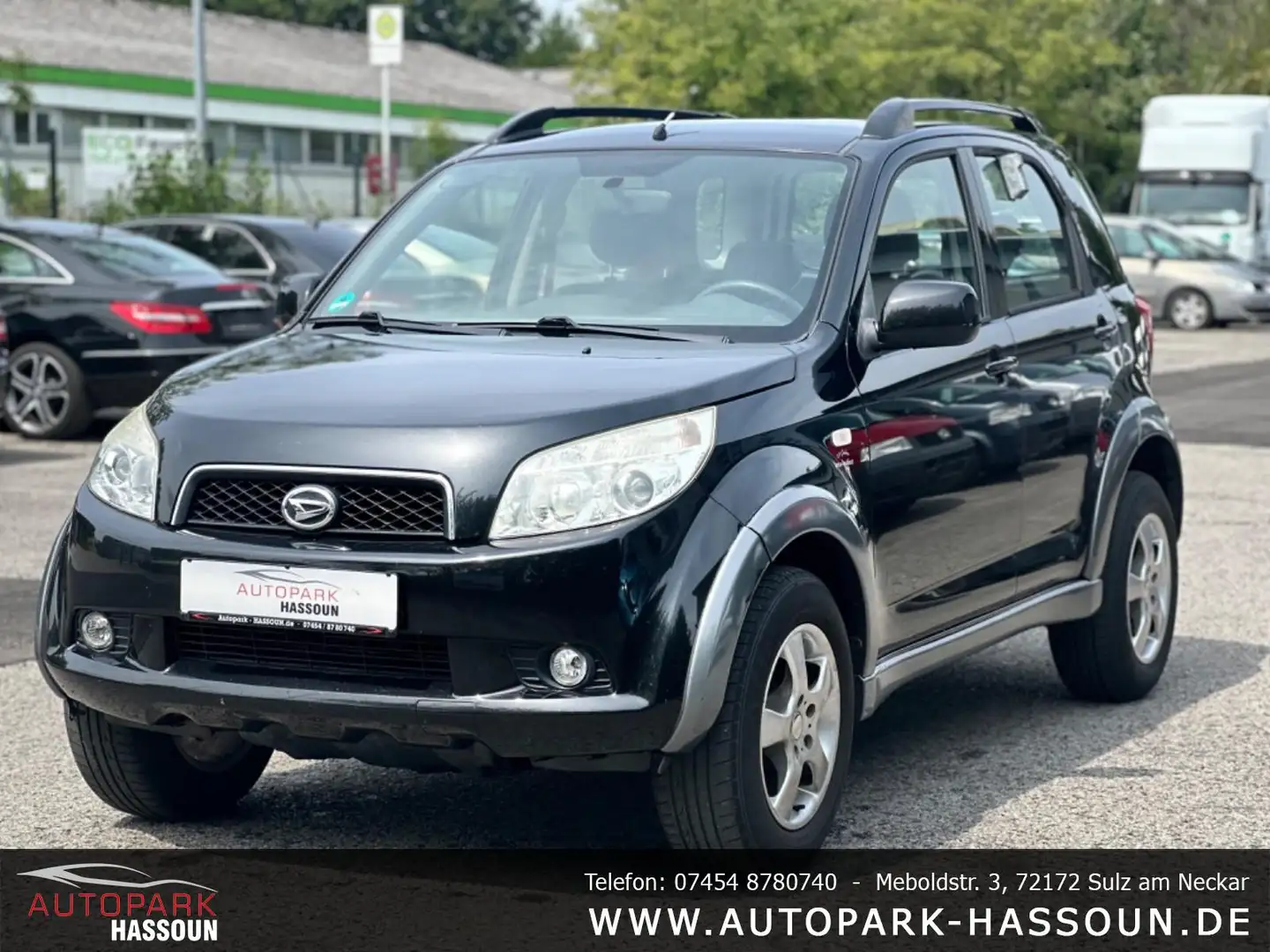 Daihatsu Terios Basis TÜV 08/27 Garantie AHK SHZ Klima Schwarz - 1
