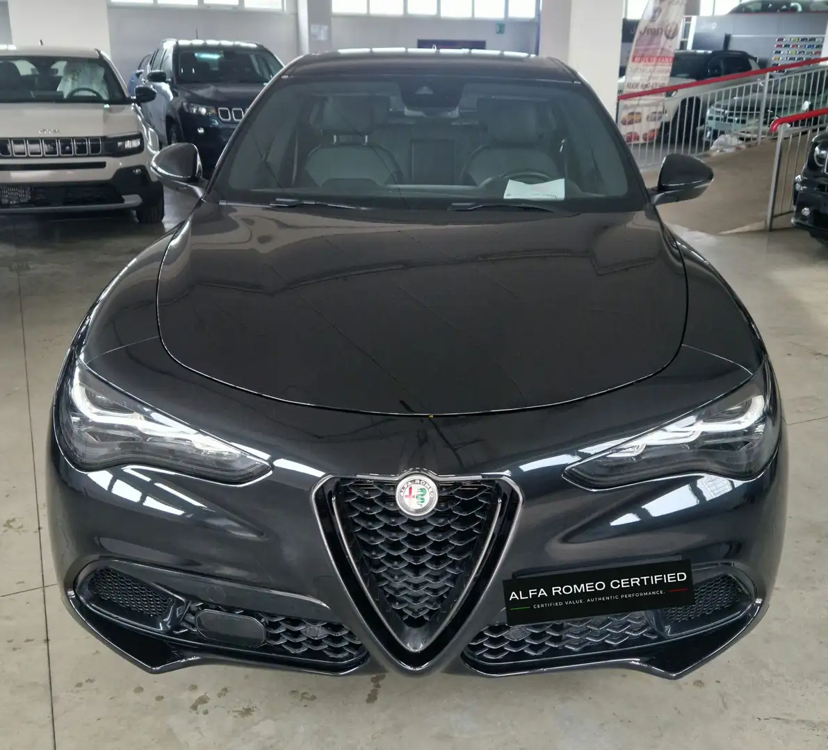 Alfa Romeo Stelvio Stelvio 2.2 t Sprint Q4 210cv auto Nero - 2
