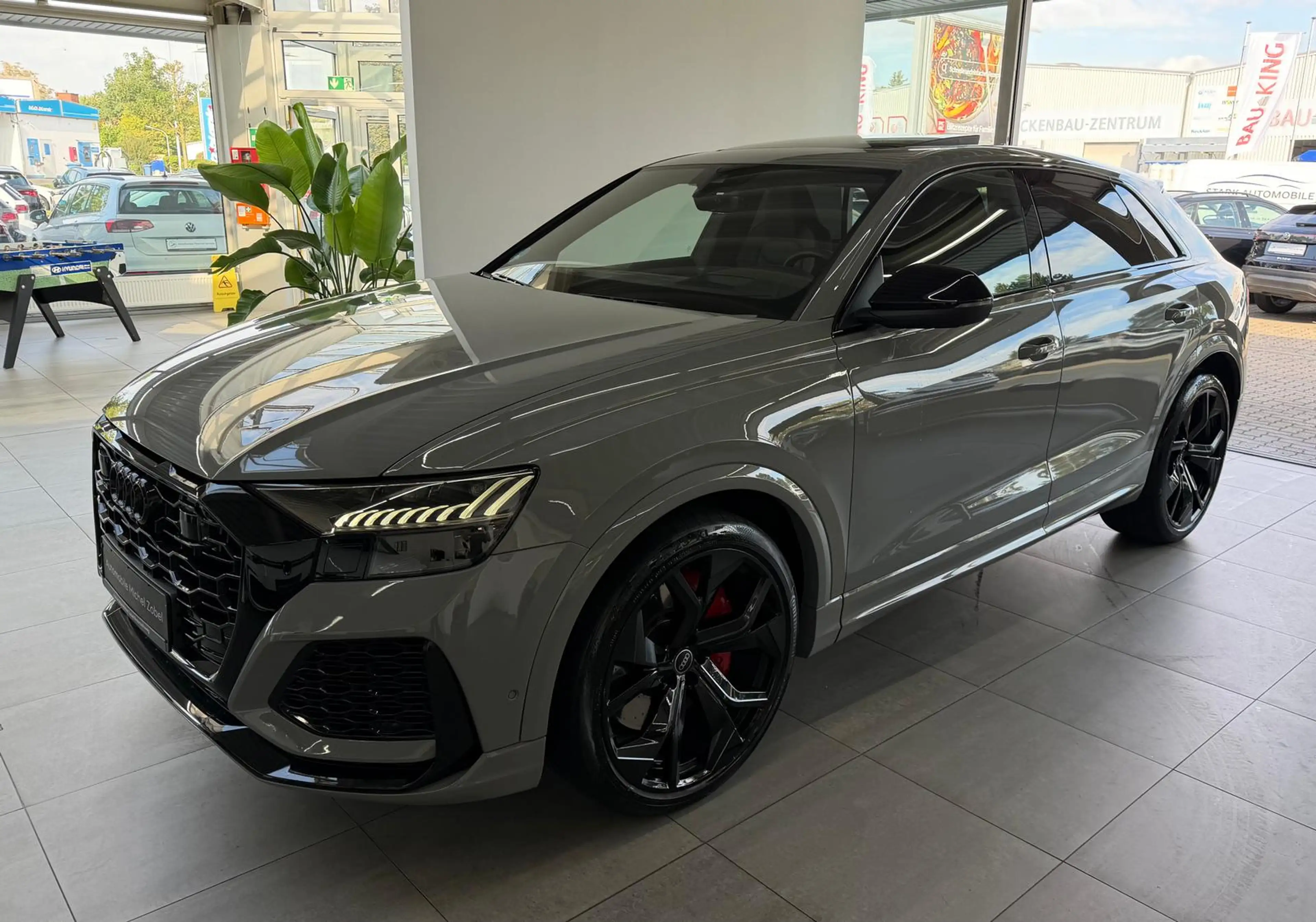 Audi RS Q8 RSQ8*4.0TFSI*Quattro*Pano*B&O*Matrix*AHK*