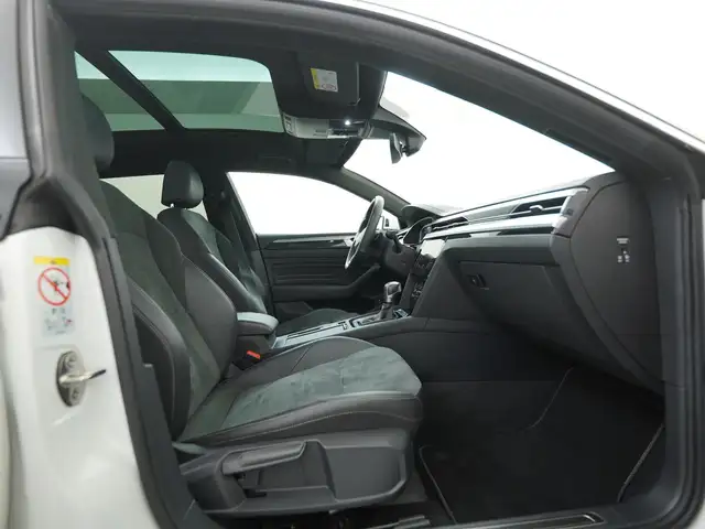 Volkswagen Arteon view 3