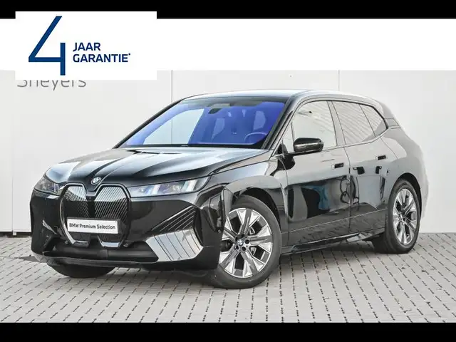 BMW iX xDrive45e