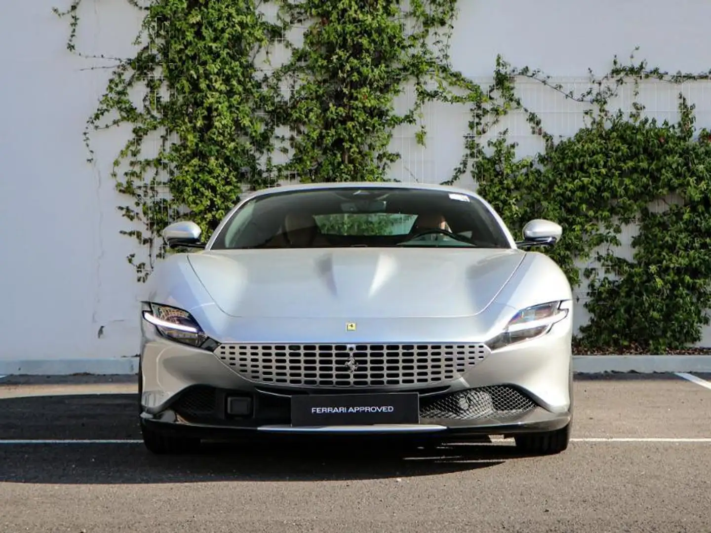 Ferrari Roma Grau - 2