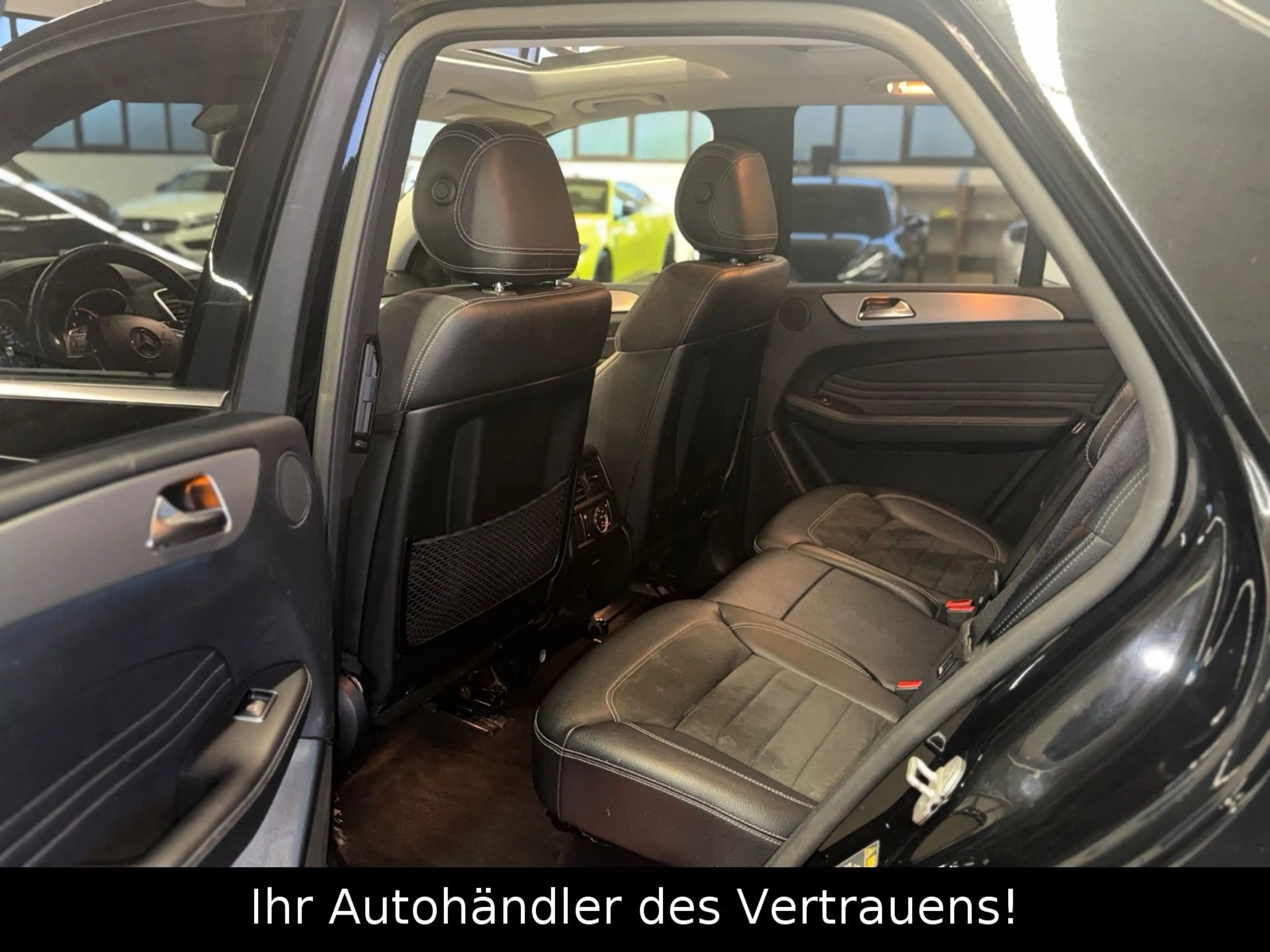 Mercedes-Benz ML 350 CDI BlueTec 4Matic*Pano*DISTRONIC*AHK*NAVI — photo 12