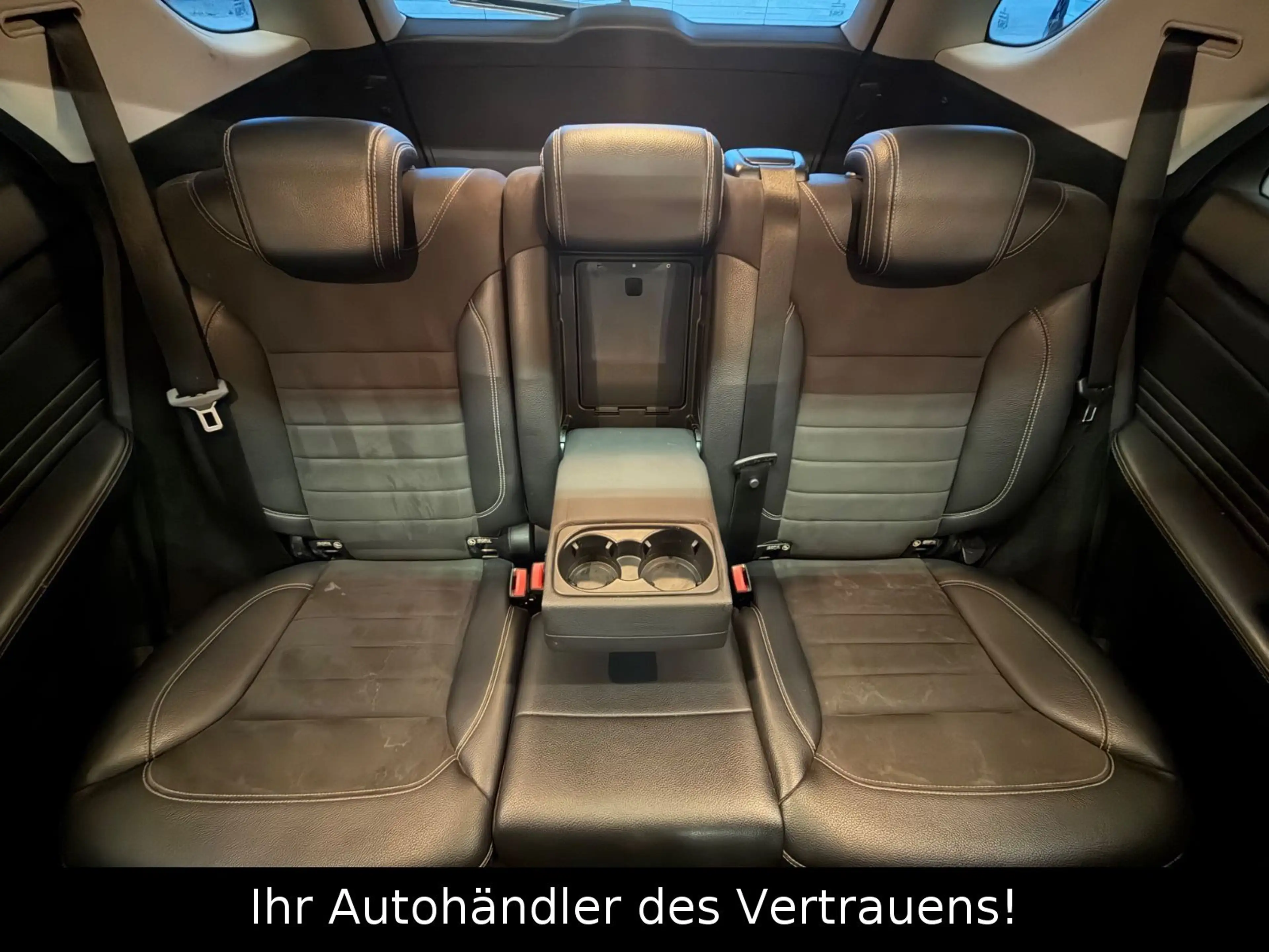 Mercedes-Benz ML 350 CDI BlueTec 4Matic*Pano*DISTRONIC*AHK*NAVI — photo 13