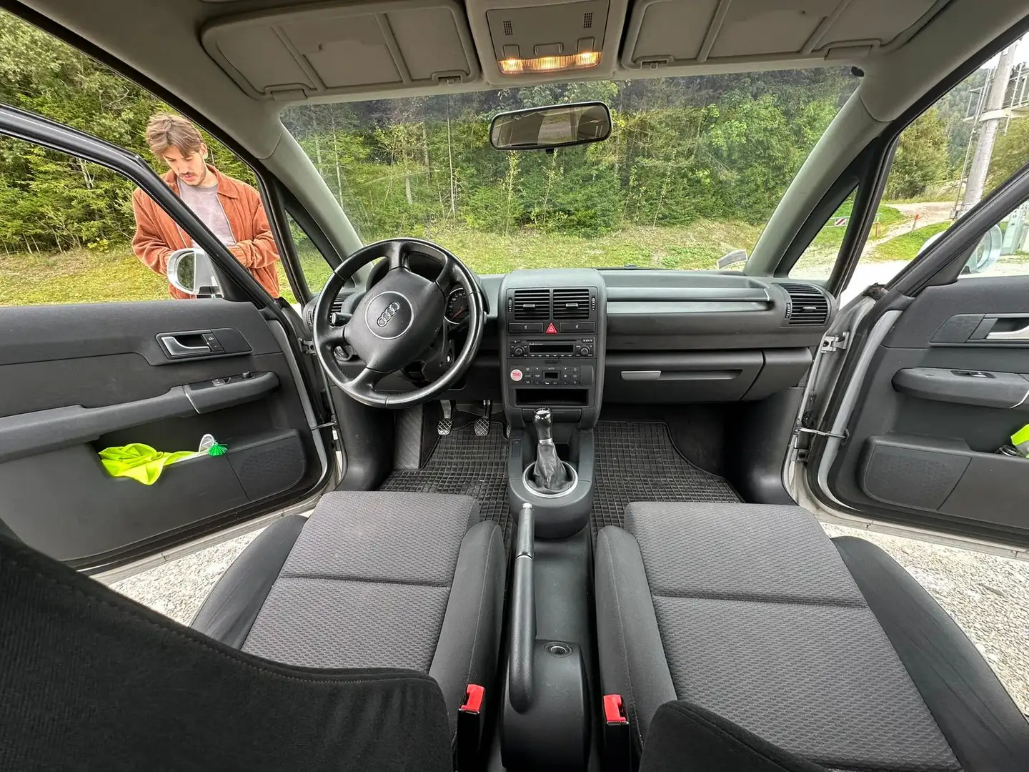 Audi A2 A2 1,4 TDI Silber - 1
