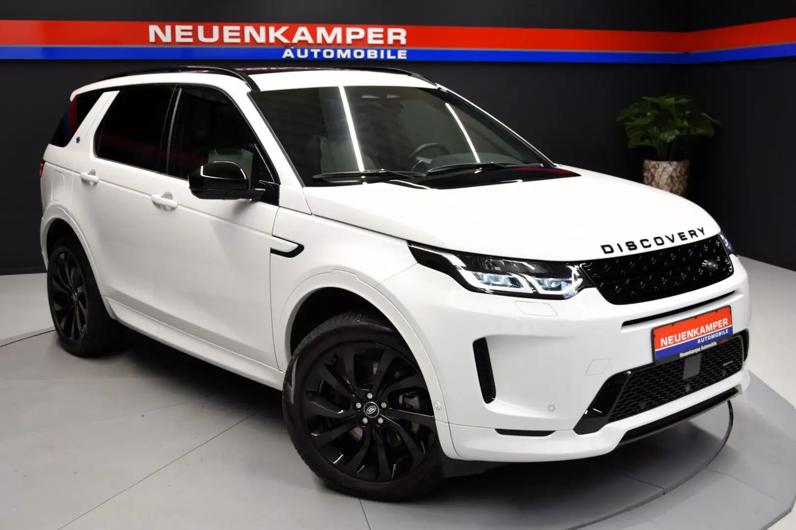 Land Rover Discovery Sport R-Dynamic D 200 AWD Pano 360°AHK Weiß - 1