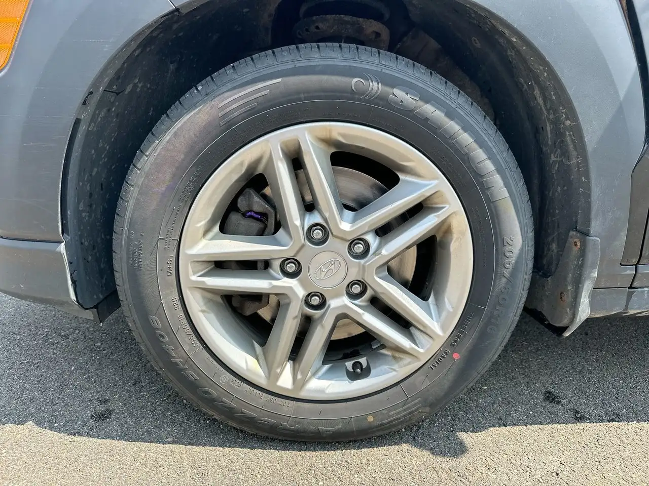 Hyundai KONA снимка Hyundai KONA