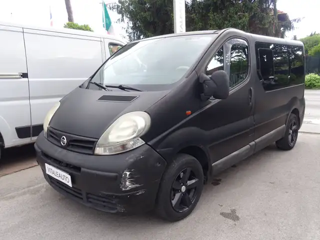Nissan Primastar 1.9 dCi/100 GANCIO DI TRAINO