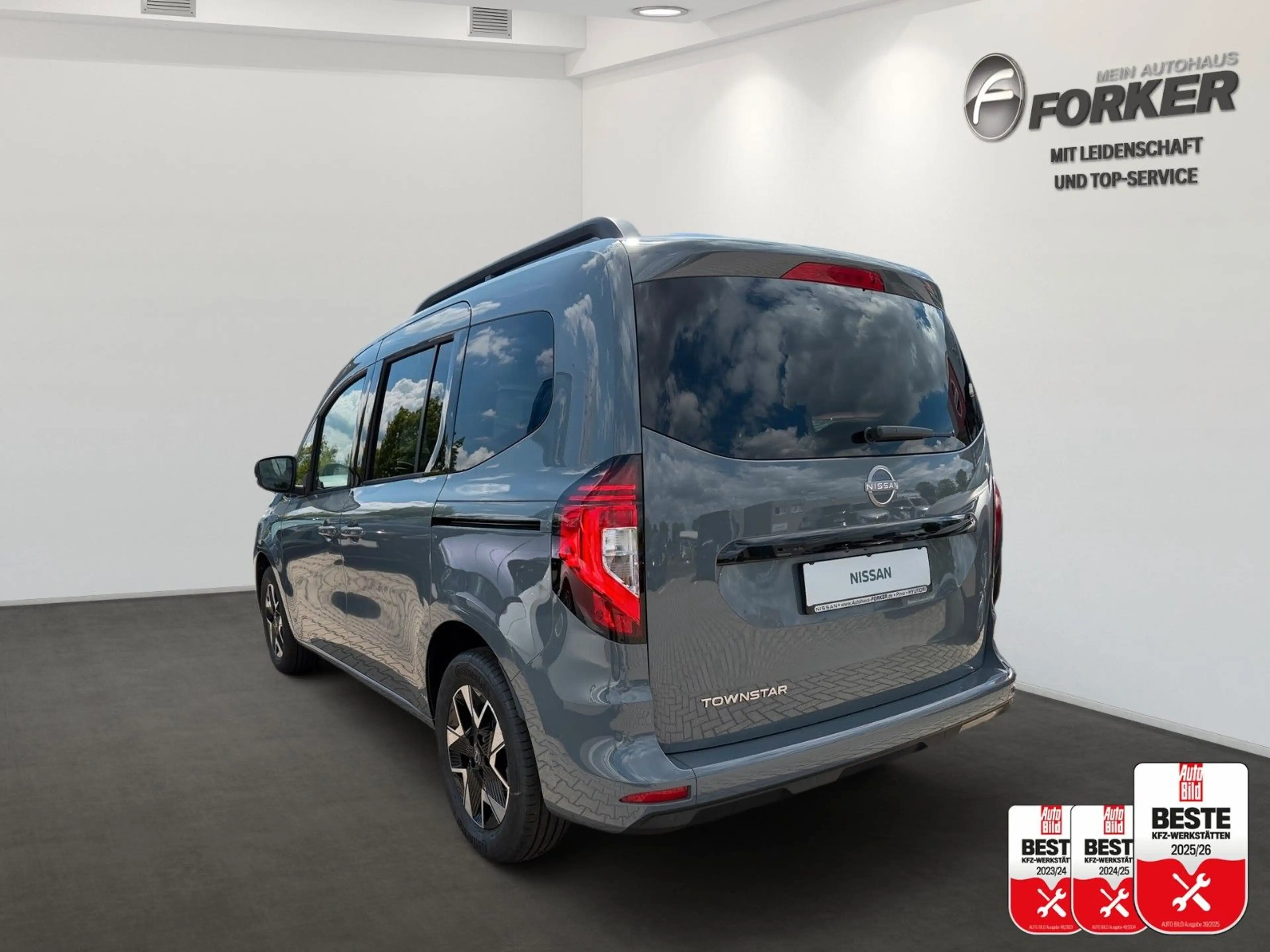 Nissan Townstar Kombi L1 Tekna Navi SH LED — photo 4