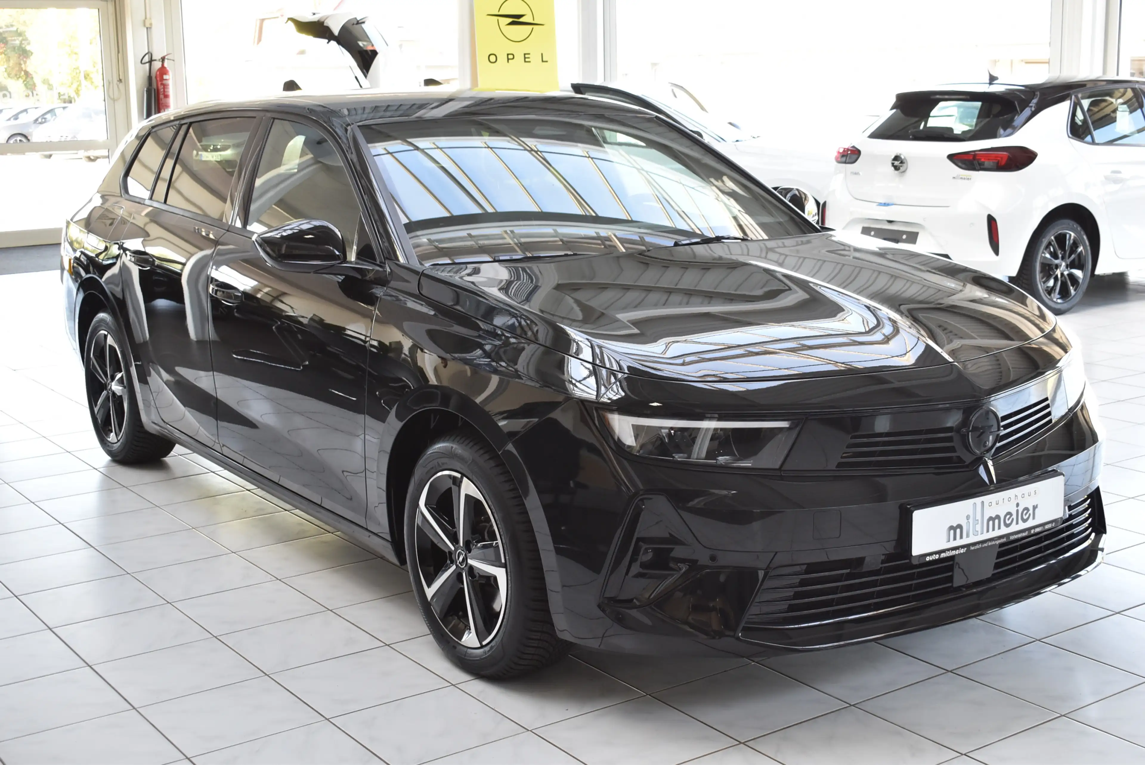 Opel Astra ST 1.2T GS 360°RKF SHZ LHZ AWR LED Carplay — photo 3