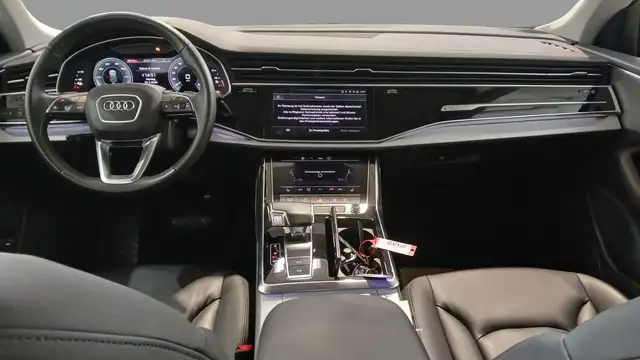 Audi Q8 55 TFSI e quattro LUFT BLACK LEDER ASSISTENZ R-KA Ansicht 3