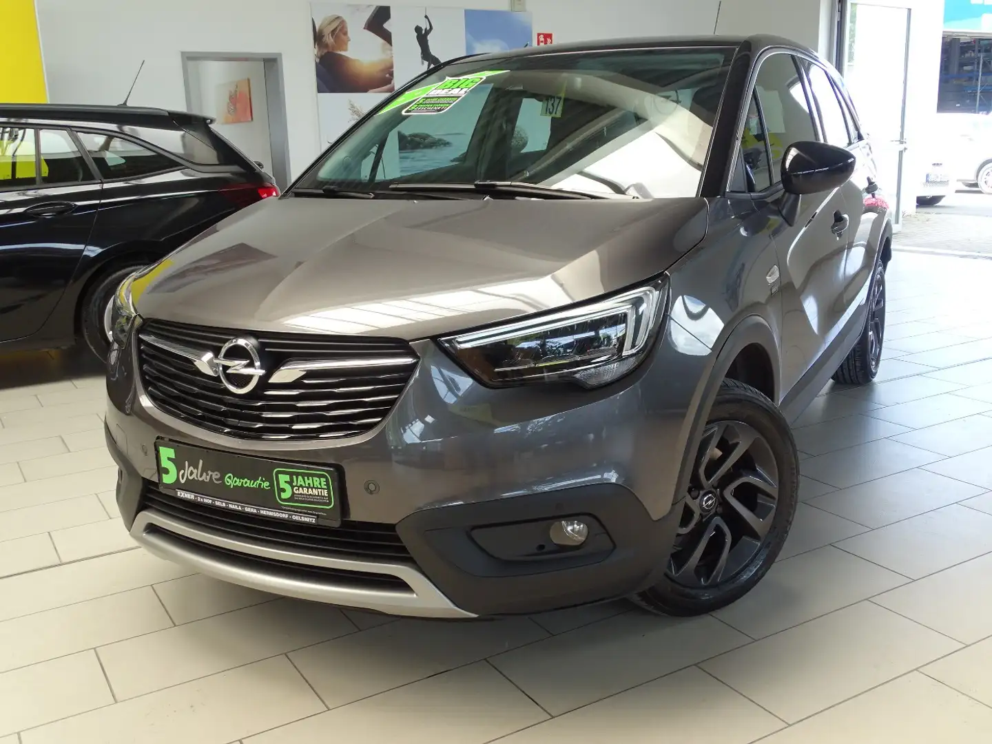 Opel Crossland X 1.2 Turbo 2020 Sitzheizung vorn Grau - 2