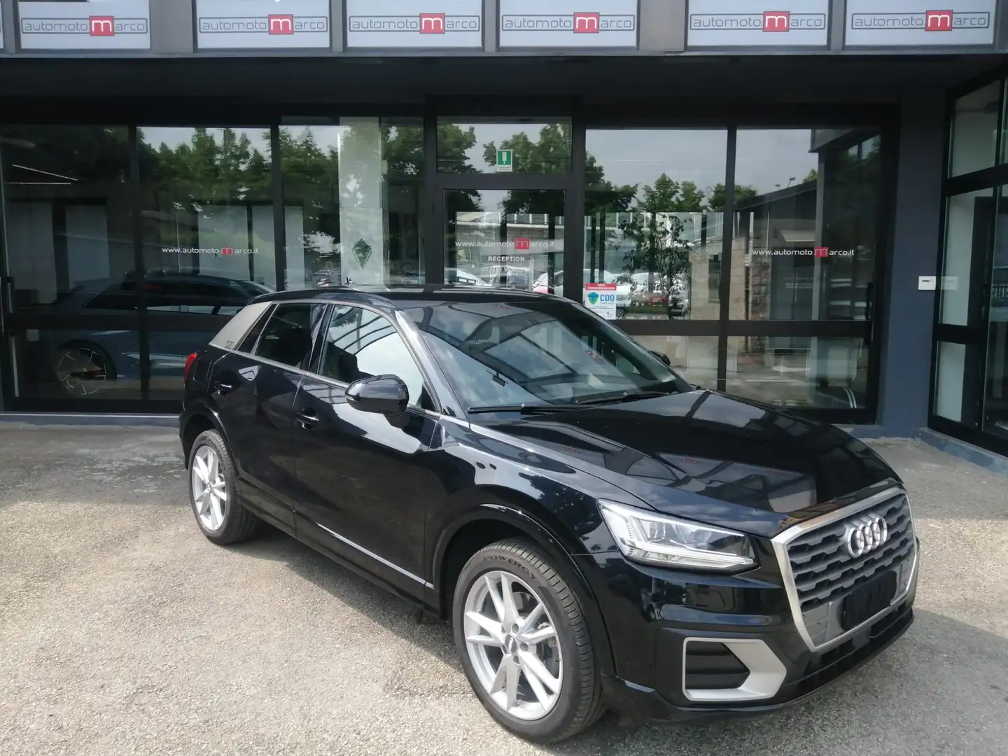 Audi Q2 Q2 1.6 TDI 116 CV "S LINE" "GARANZIA PLUS AUDI" Zwart - 1
