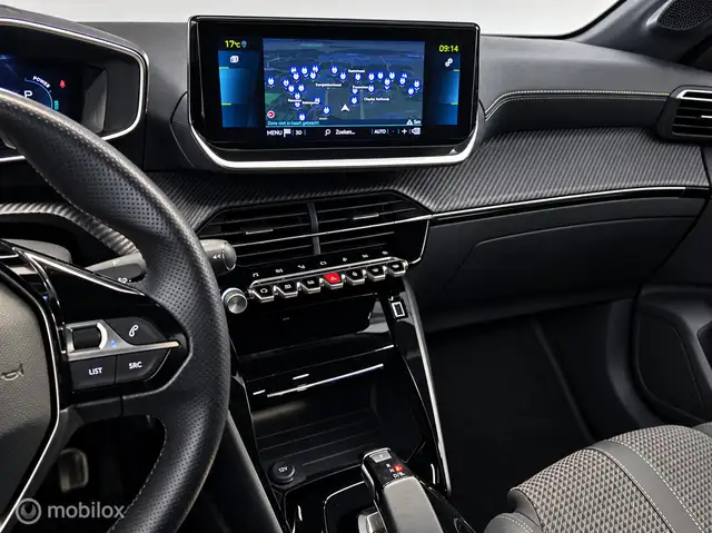 Peugeot e-208 view 14