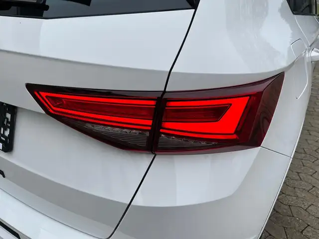 Cupra Ateca view 7