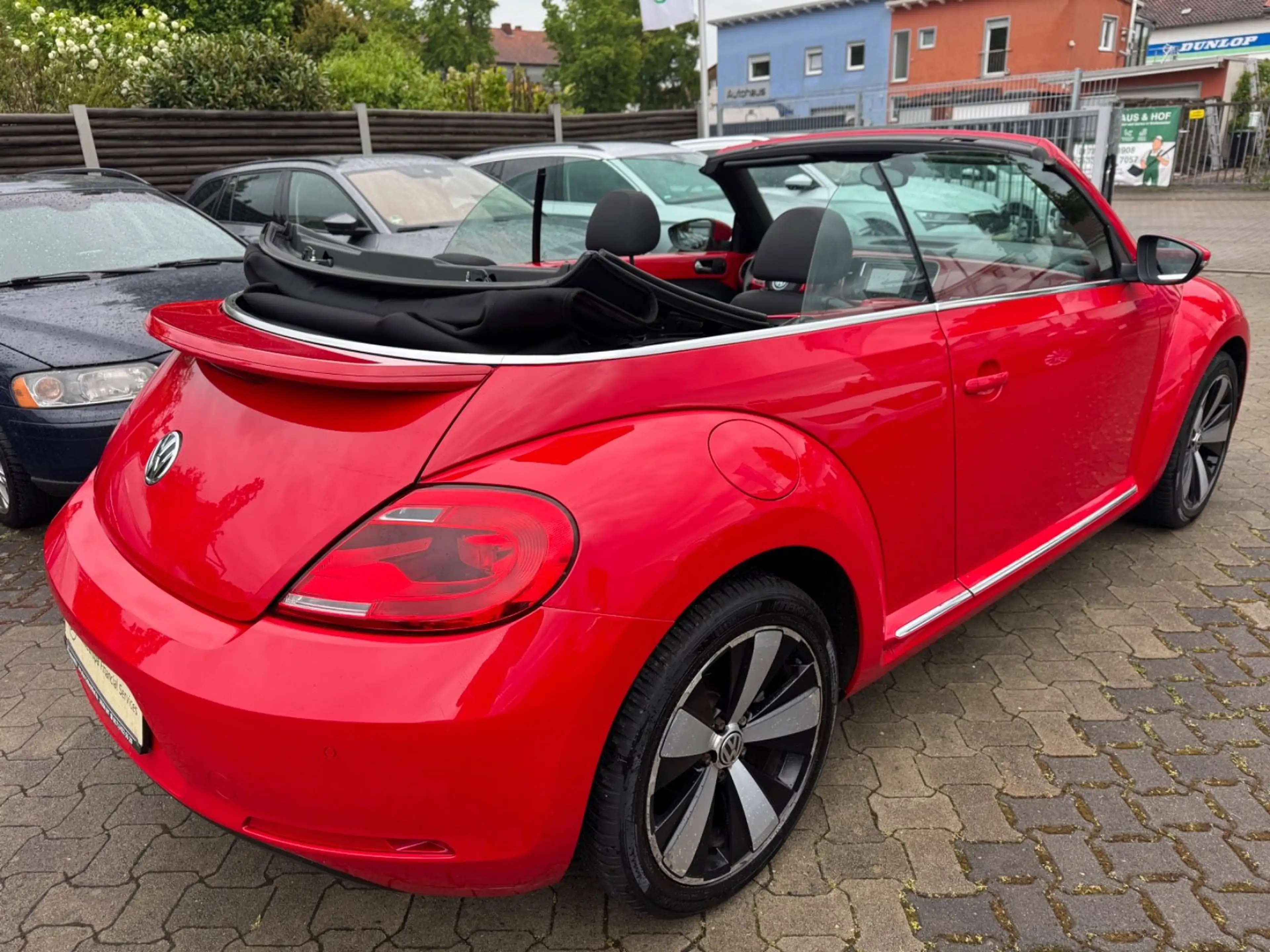 Volkswagen Beetle Cabriolet Design — photo 9