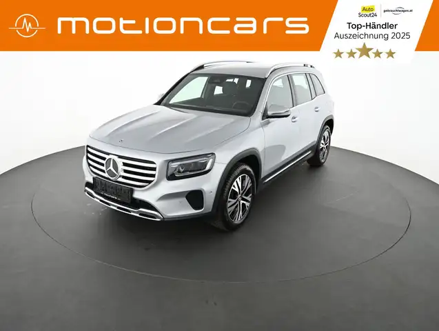 2025 Mercedes-Benz GLB in Silver for sale