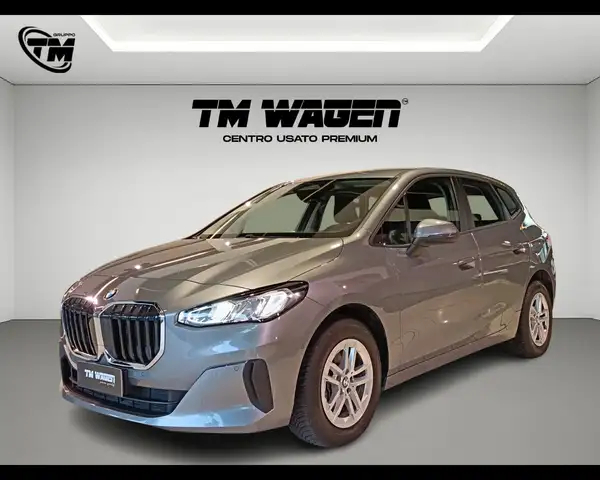 BMW 220 - 220i 48V Active Tourer