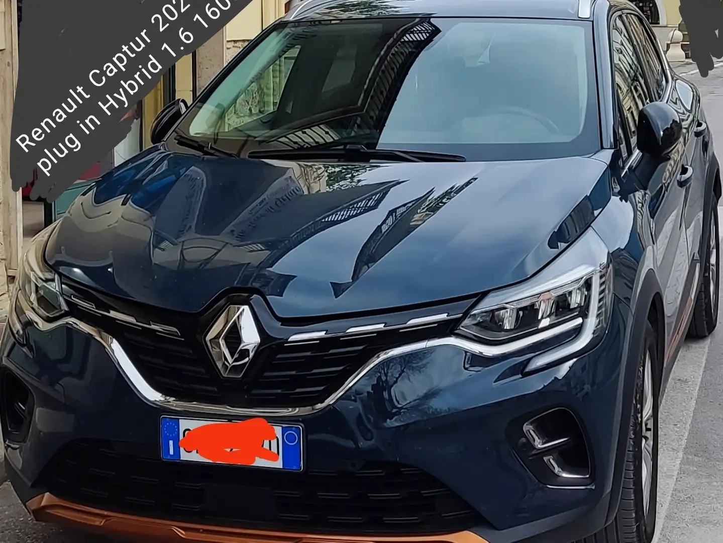 Renault Captur 1.6 E-Tech plug in Hybrid Intens 160cv auto my21 Blu/Azzurro - 1