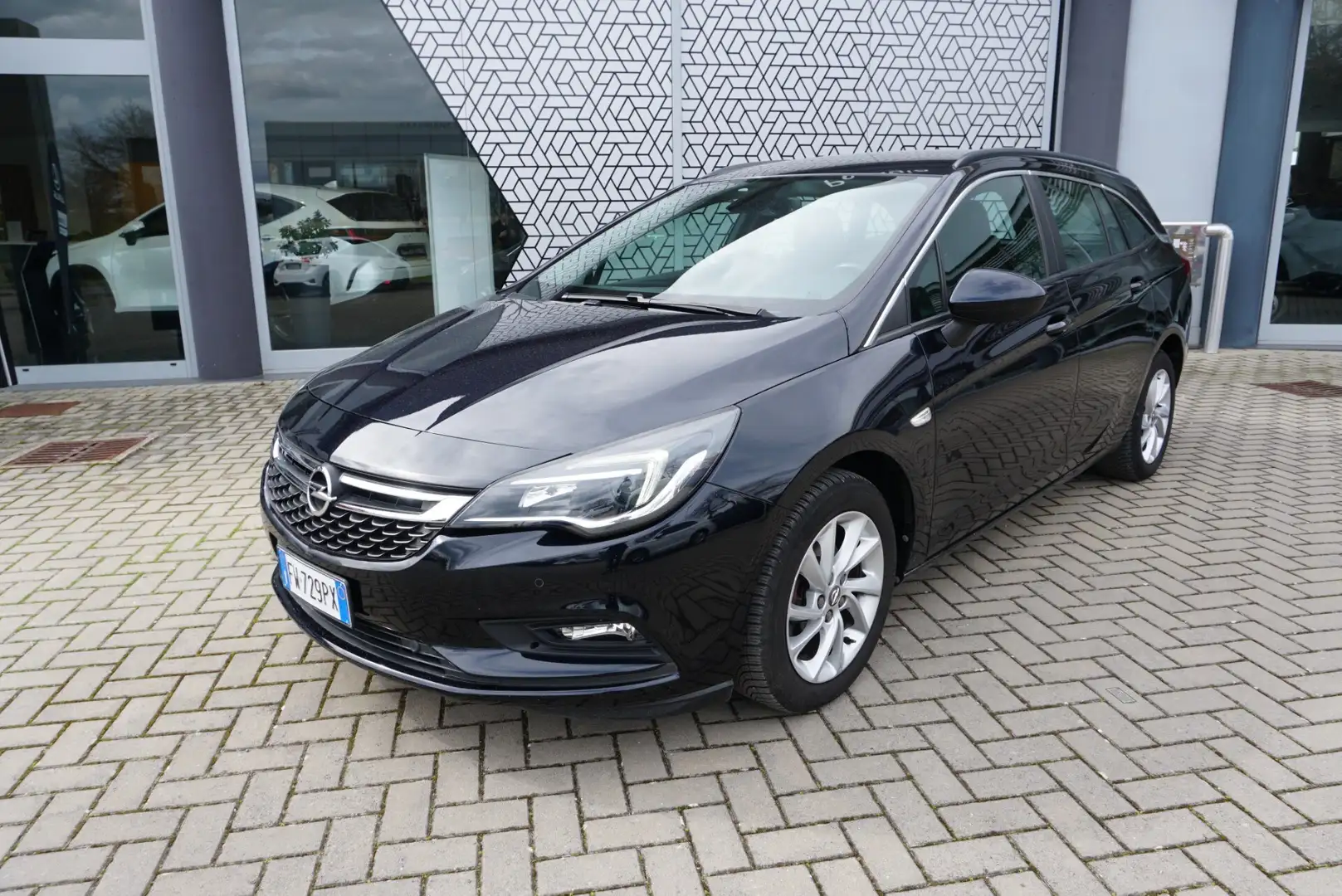 Opel Astra 1.6 CDTi 110 CV S&S ST Business Blue - 1