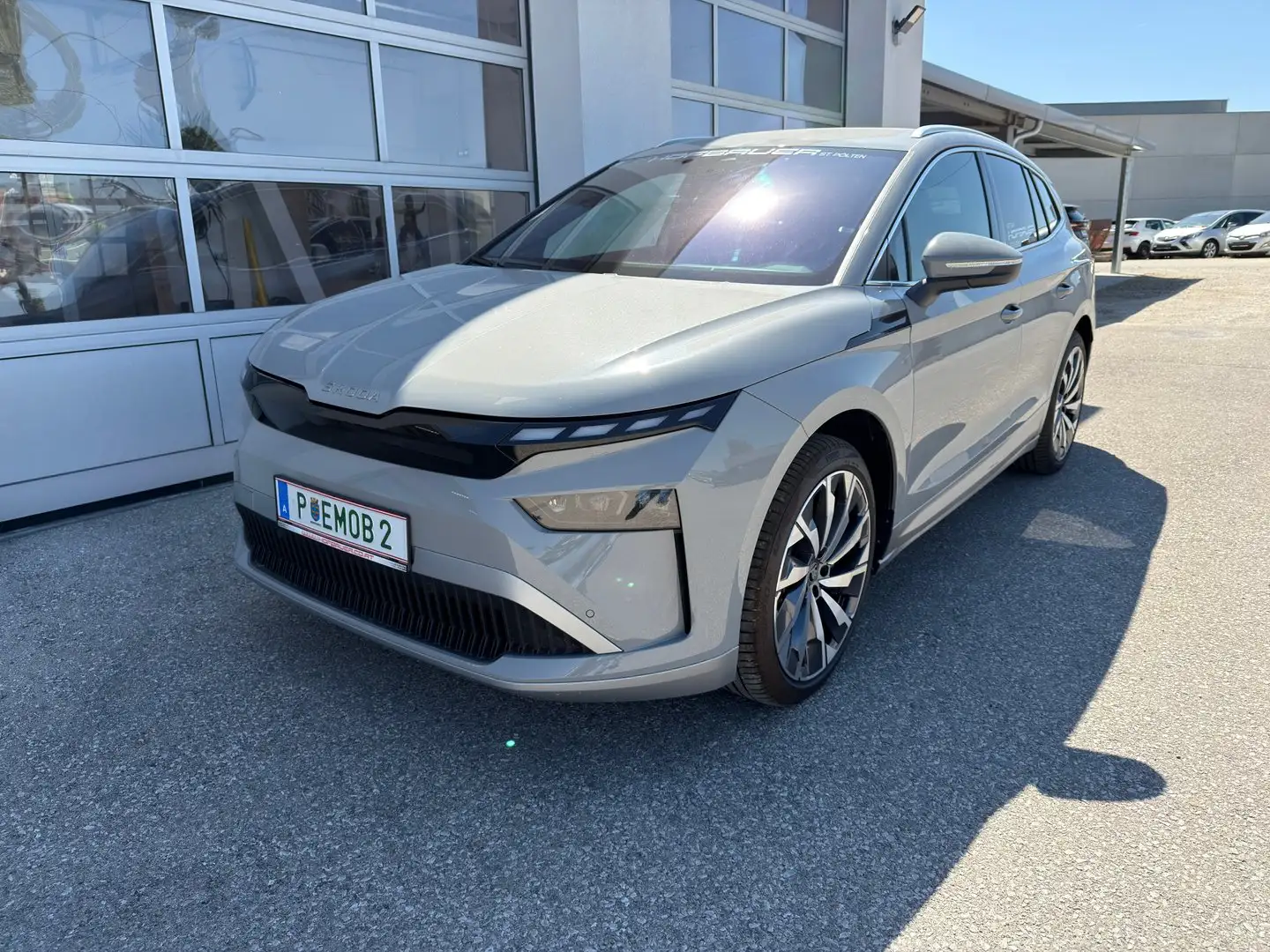 Skoda Enyaq 85 Grau - 1