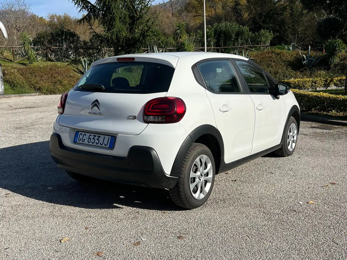 Citroen C3 C3 III 2017 1.5 bluehdi Feel s Bianco - 2