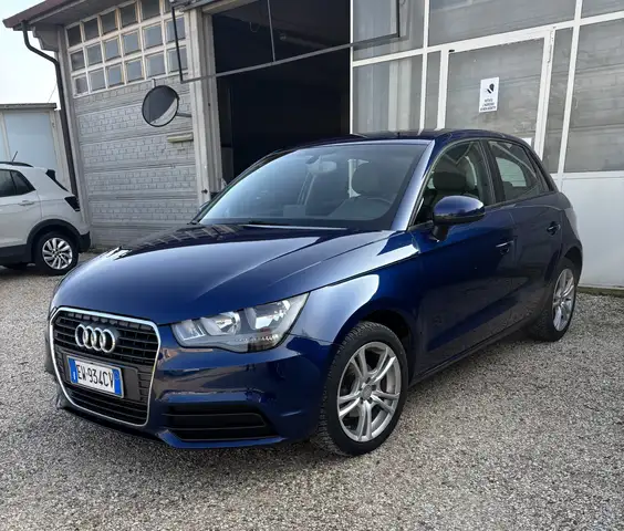 Audi A1 Sportback 1.6 tdi Ambition 90cv