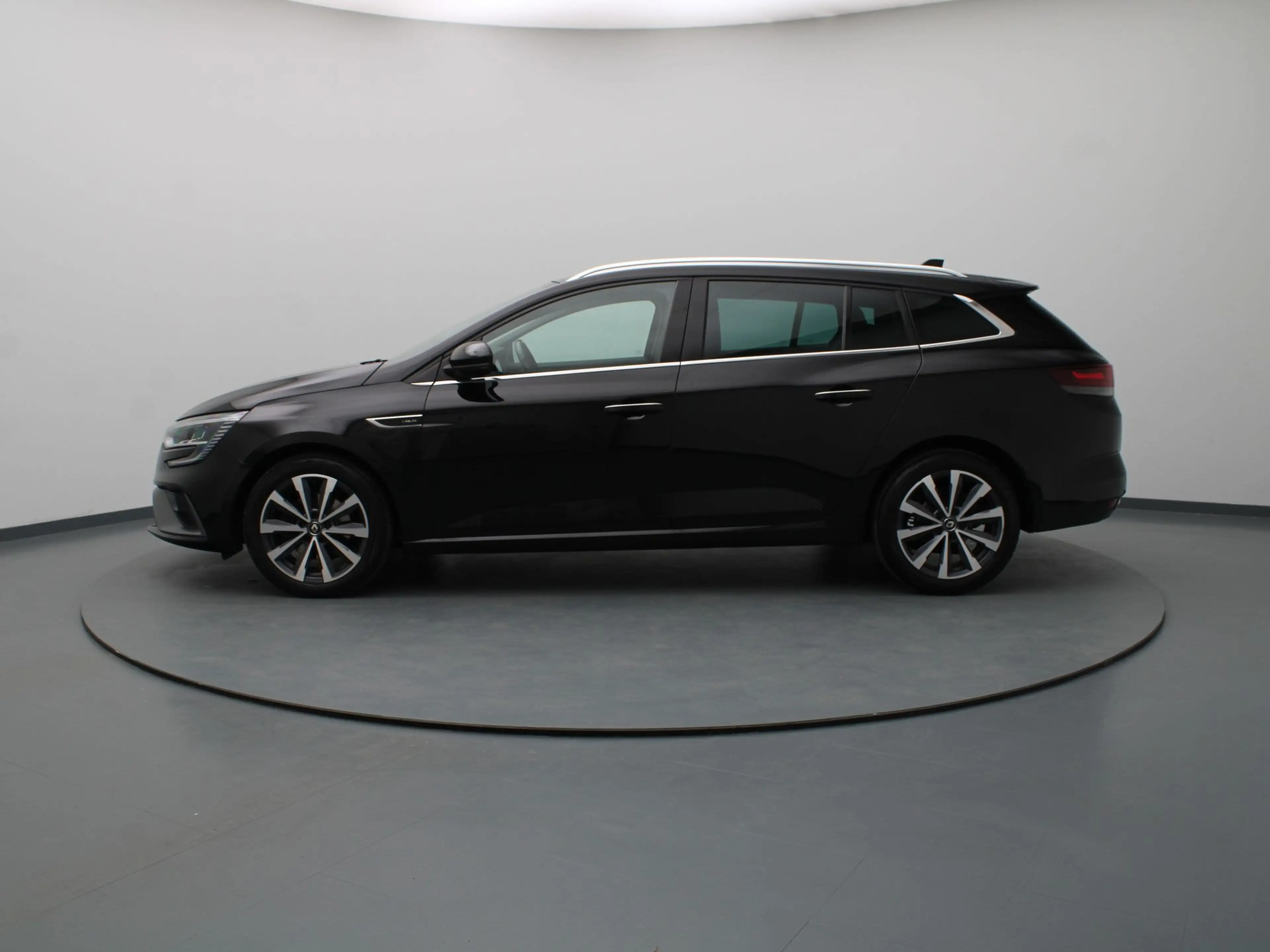 Renault Megane Estate TCe 160PK R.S. Line EDC/Automaat 1700kg Tre — photo 23