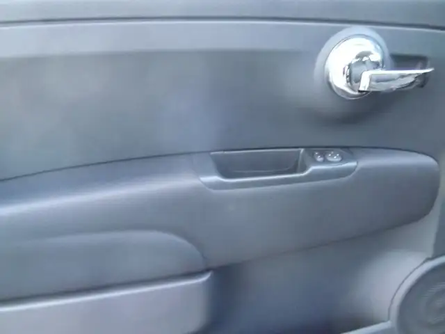 Mercedes-Benz Sprinter view 13
