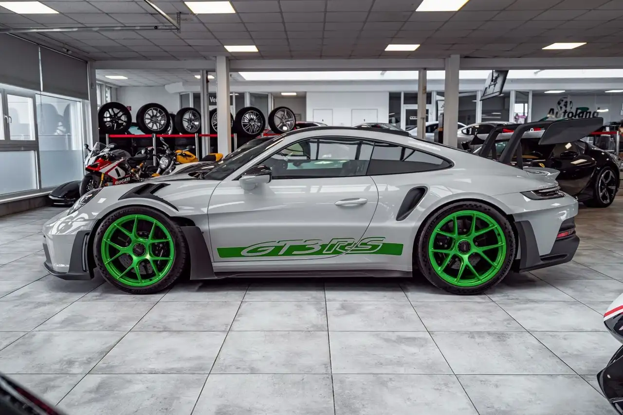 Porsche 992 911 992 GT3RS PTS*PCCB*SONDERWUNSCH*CXX*Weissach