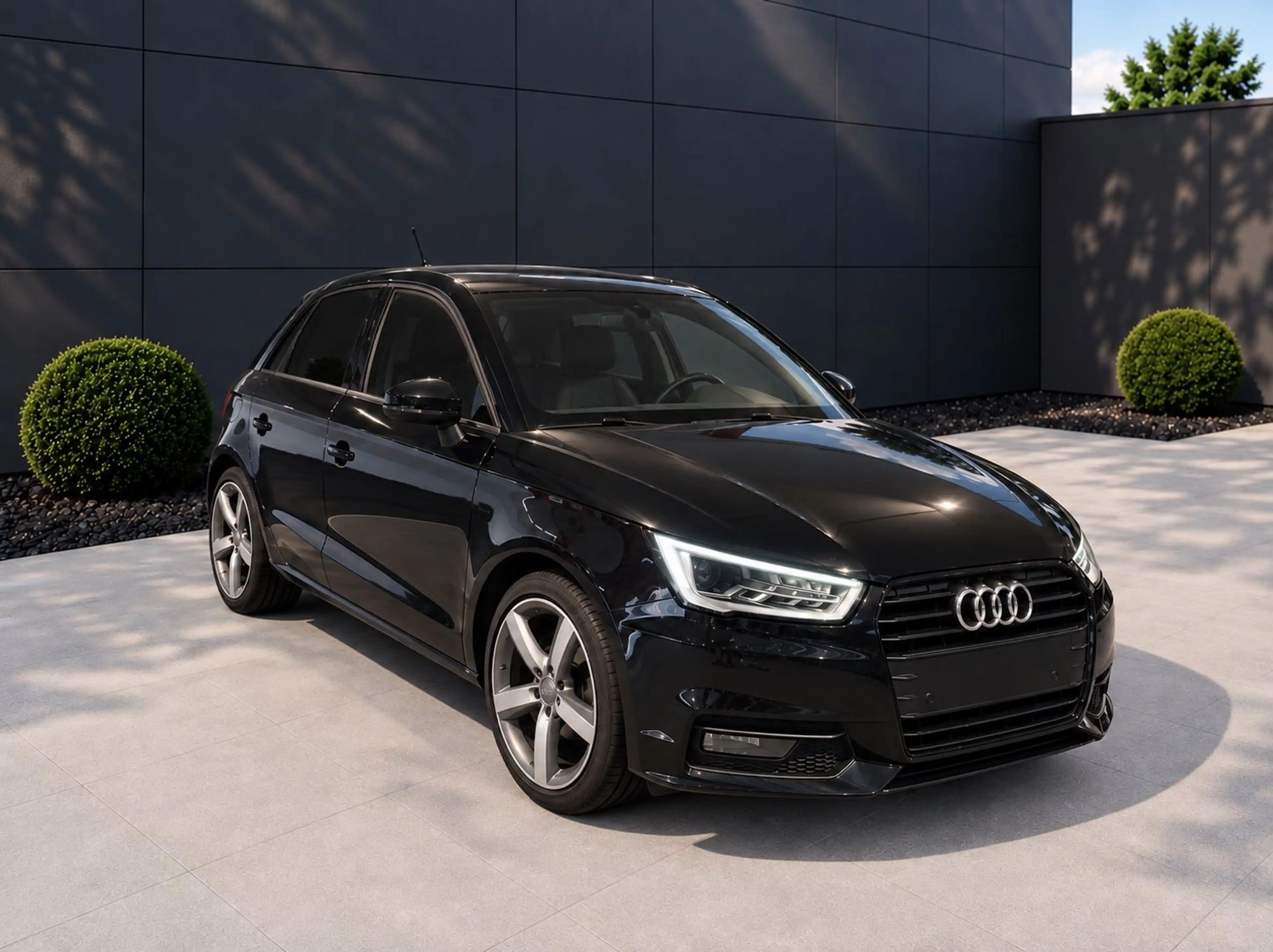 Audi A1 Sportback sport S LINE *LED LICHT* 19% MwSt — photo 3