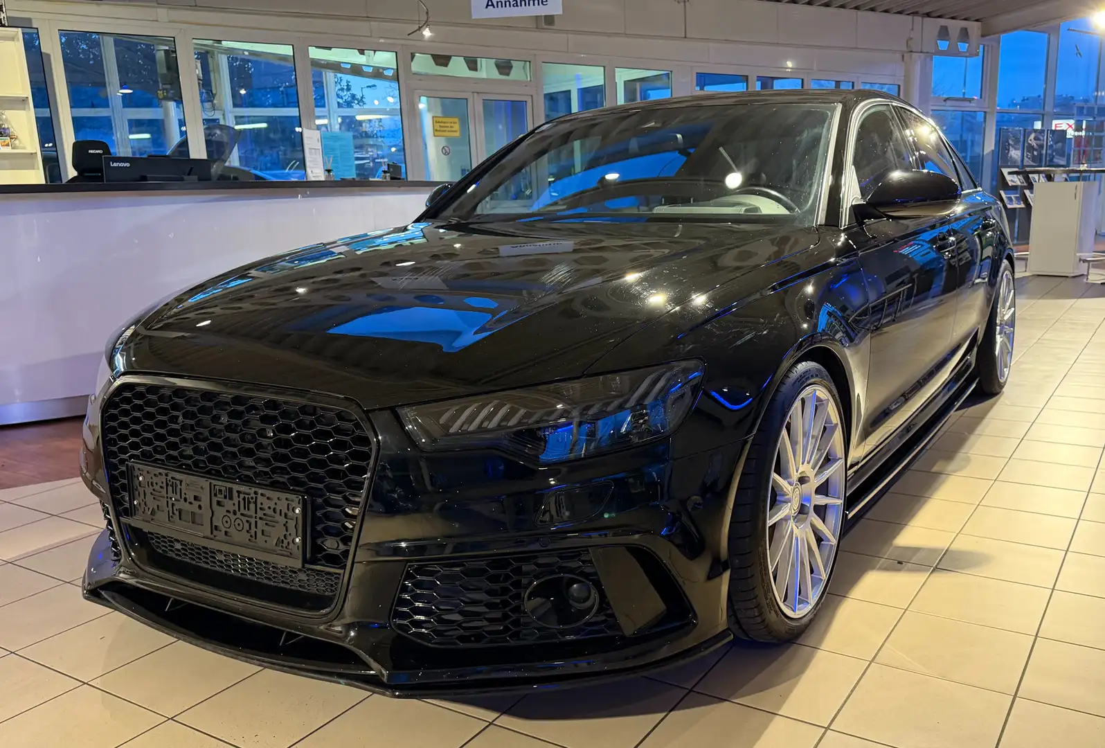 Audi A6 3.0 TFSI quattro Schwarz - 1