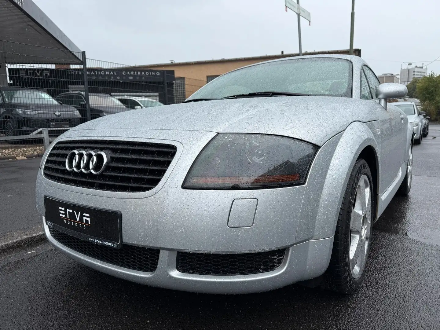 Audi TT Coupe/Roadster 1.8 T Coupe | 1. Hand Silber - 2
