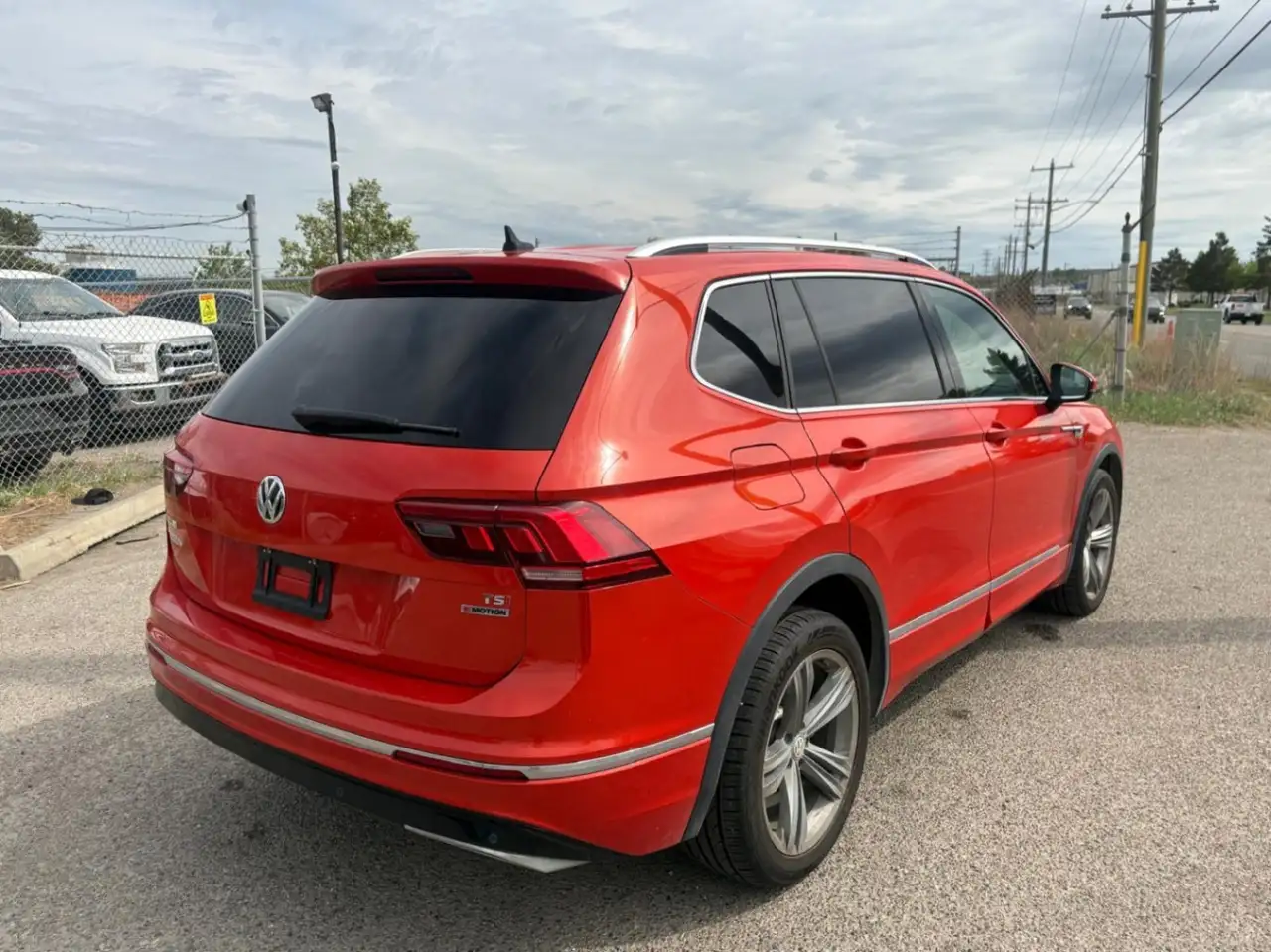Volkswagen Tiguan снимка Volkswagen Tiguan