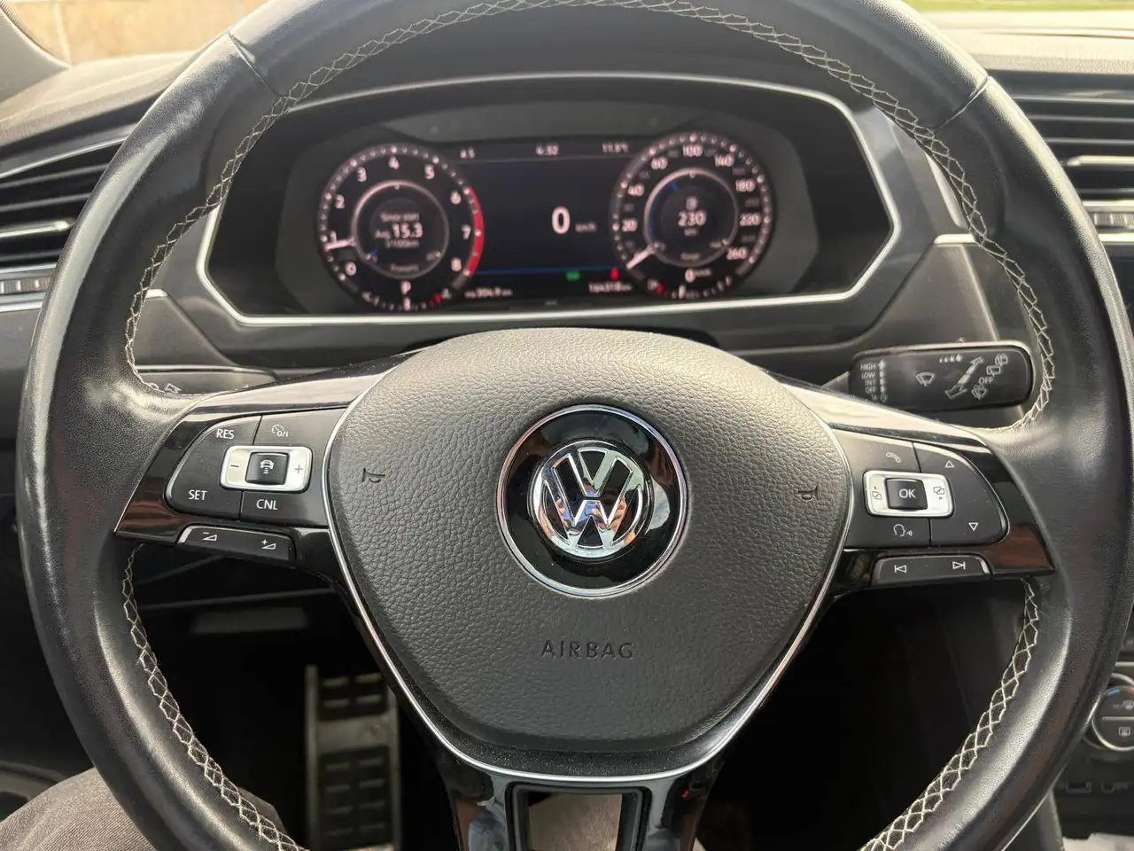 Volkswagen Tiguan снимка Volkswagen Tiguan
