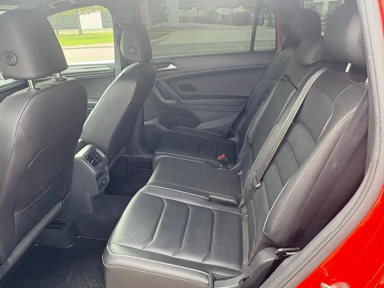 Volkswagen Tiguan снимка Volkswagen Tiguan