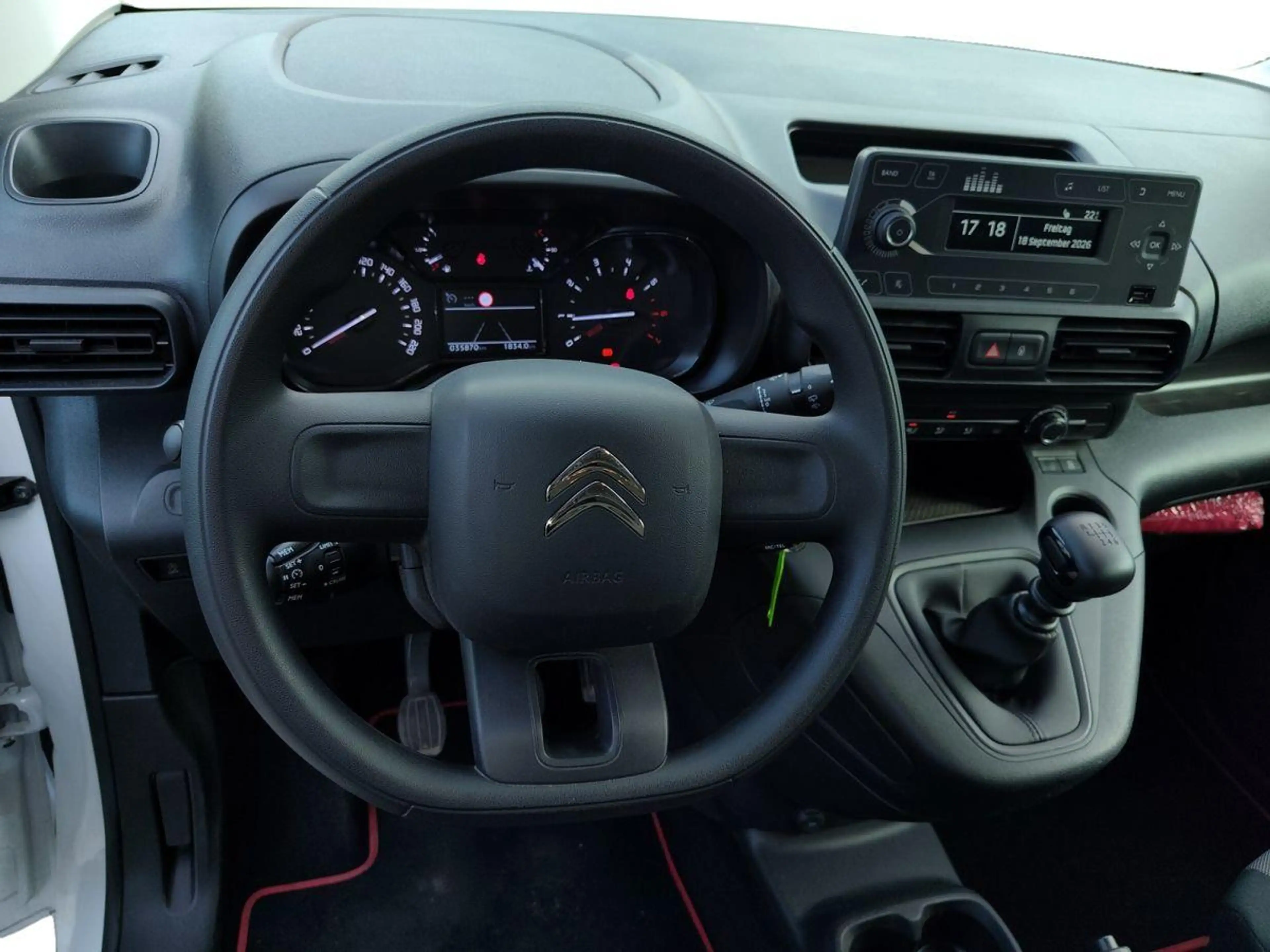 Citroen Berlingo 1.2 12V e-THP / PureTech — photo 7