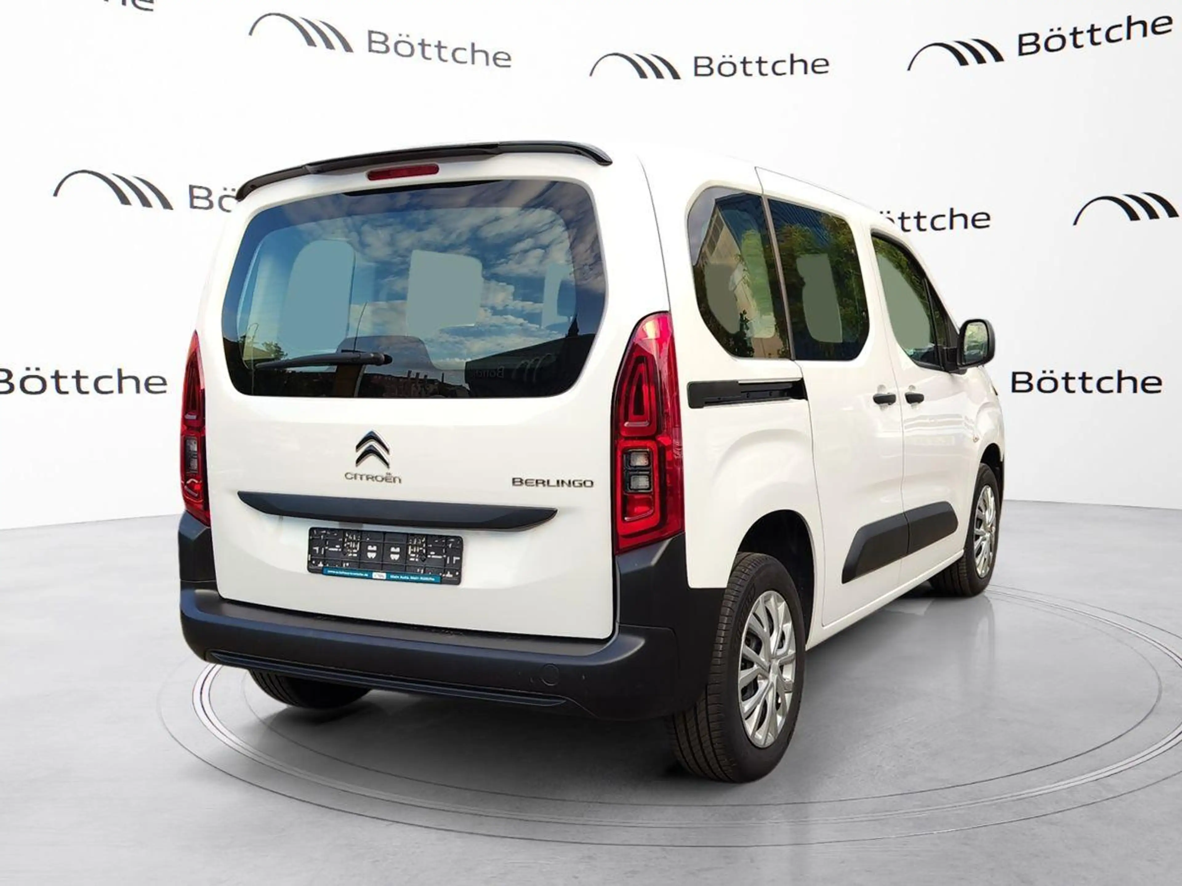 Citroen Berlingo 1.2 12V e-THP / PureTech — photo 4