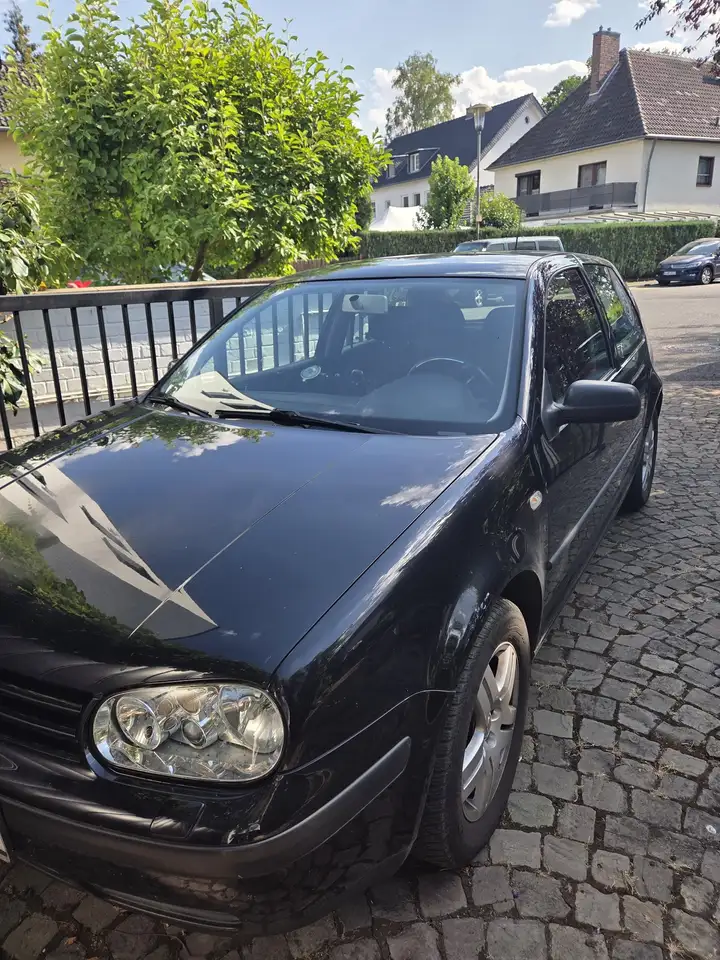 Volkswagen Golf 1.6 Special, foto 2