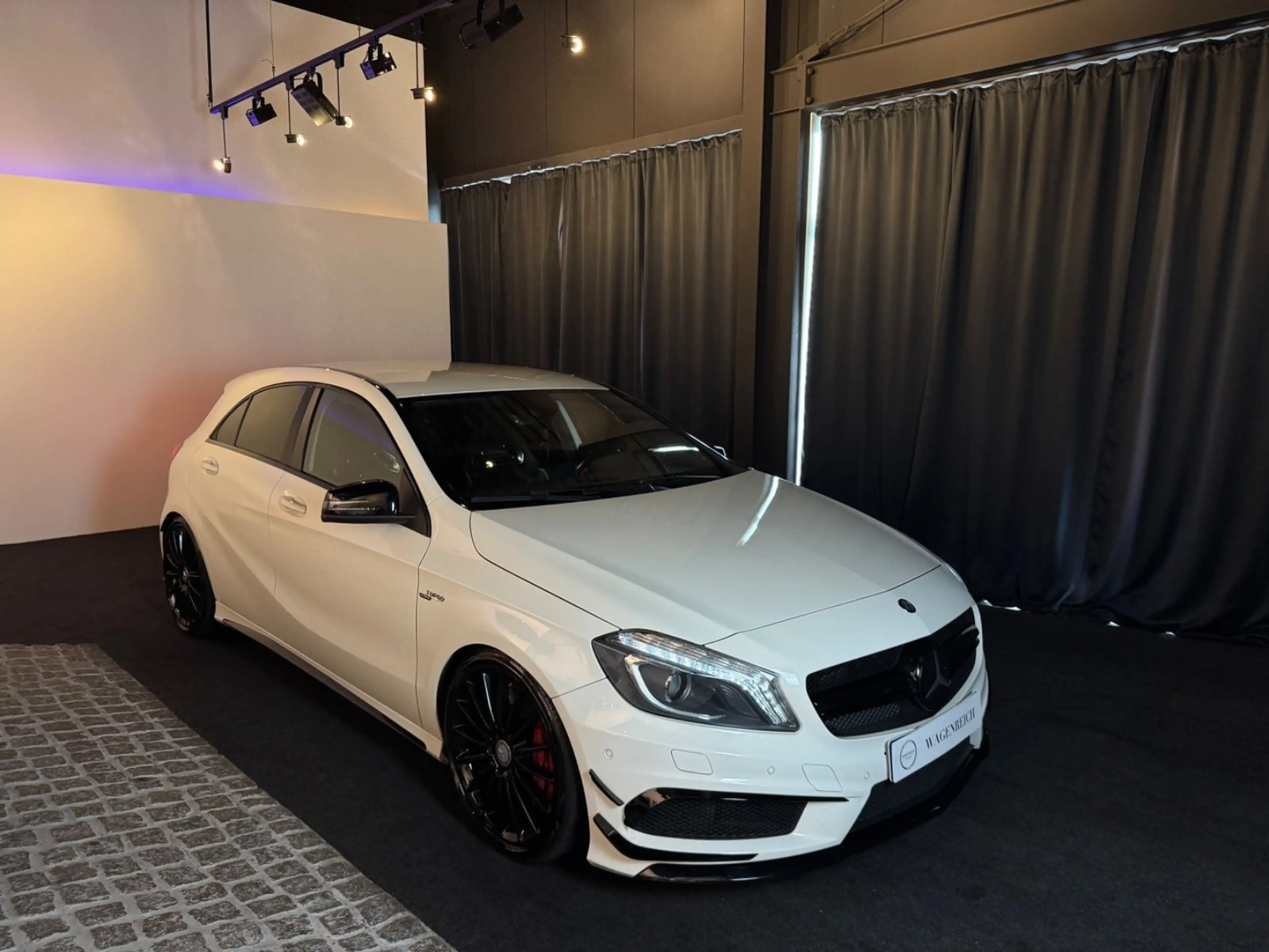 Mercedes-Benz A 45 AMG A45 | Performance Sitze | Night-Paket | Carbon |