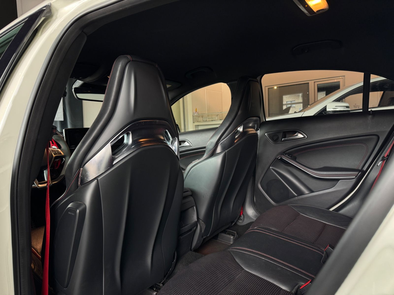 Mercedes-Benz A 45 AMG A45 | Performance Sitze | Night-Paket | Carbon | — photo 7