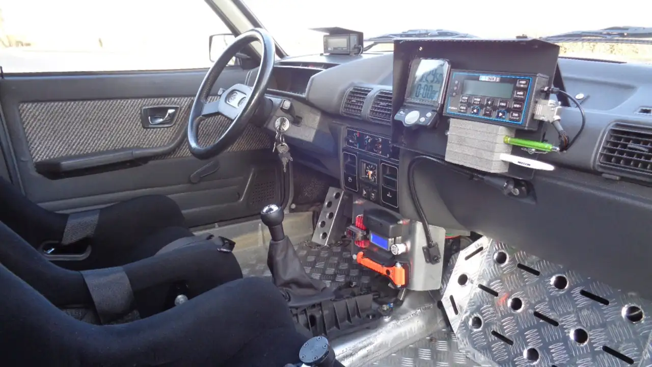 Peugeot 305 GT 1.6 4P Phase2, foto 9