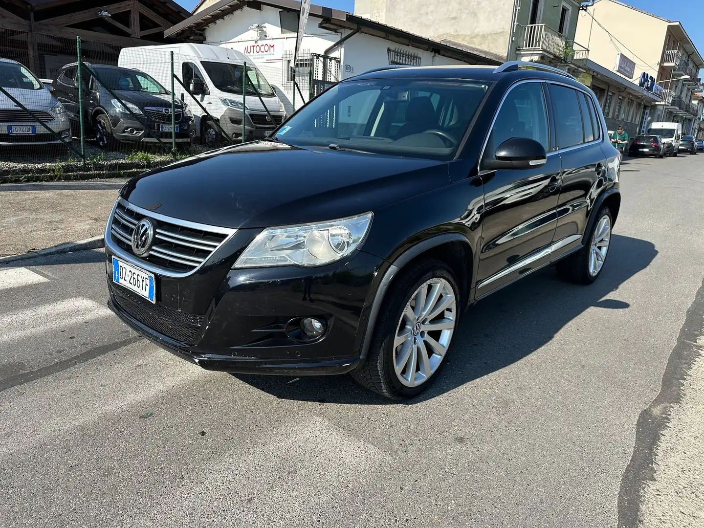 Volkswagen Tiguan Tiguan 2.0 tdi Sport Schwarz - 1